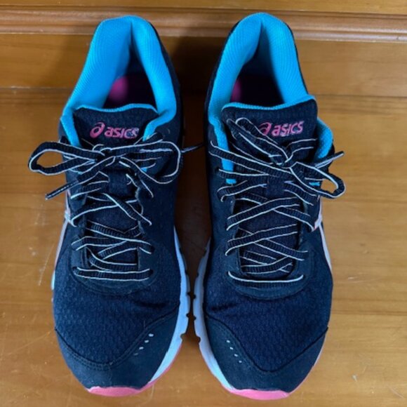 Womens Asics sneakers - Picture 1 of 5